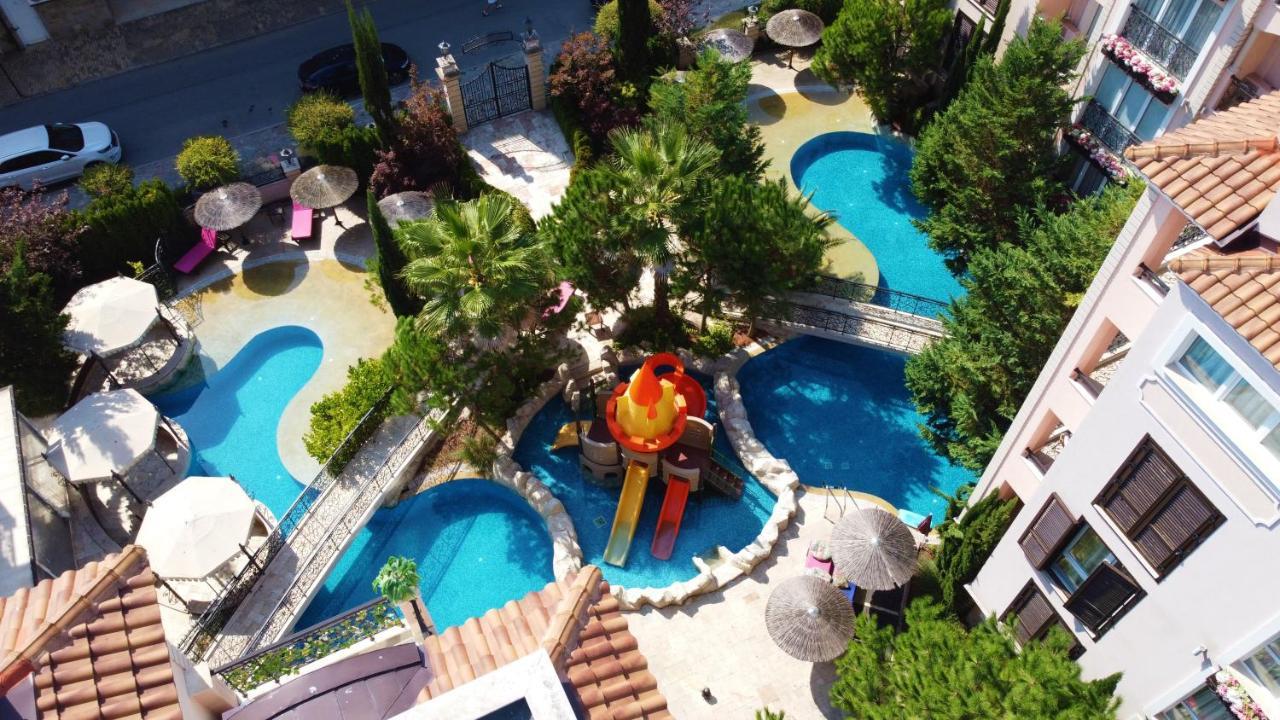 Menada Romance Marine Apartments ساني بيتش المظهر الخارجي الصورة