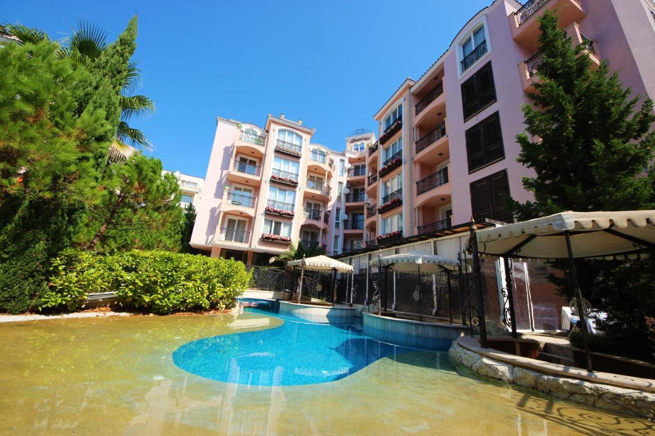 Menada Romance Marine Apartments ساني بيتش المظهر الخارجي الصورة