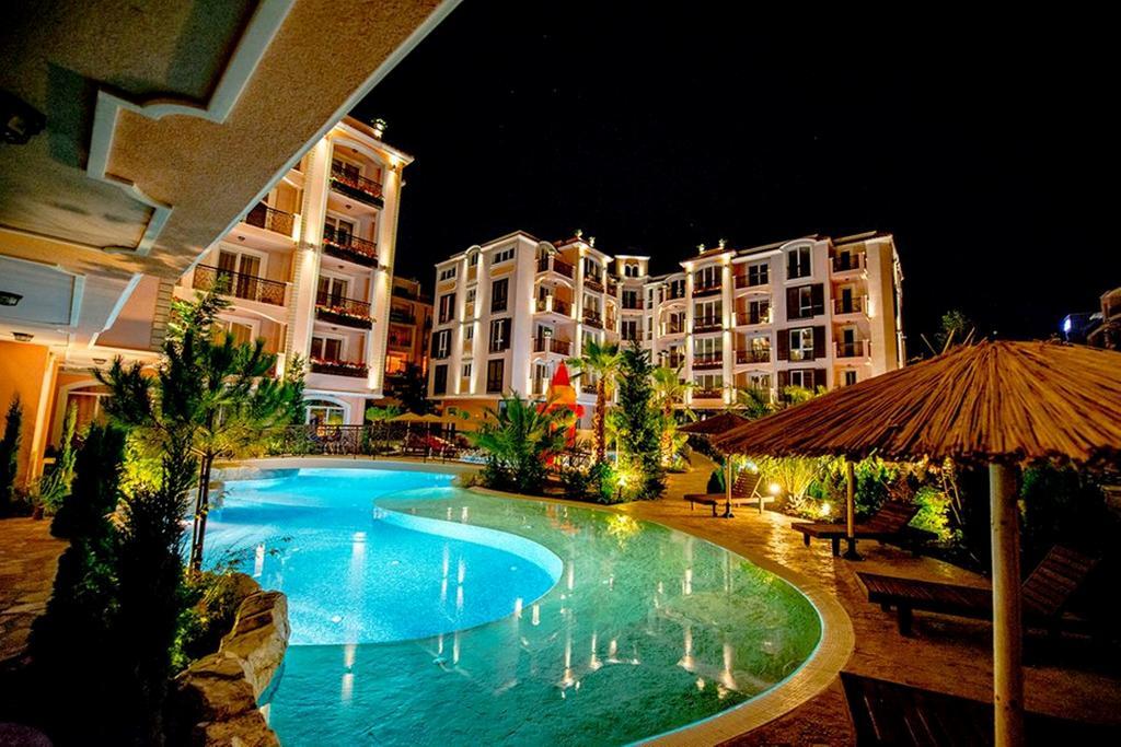 Menada Romance Marine Apartments ساني بيتش المظهر الخارجي الصورة